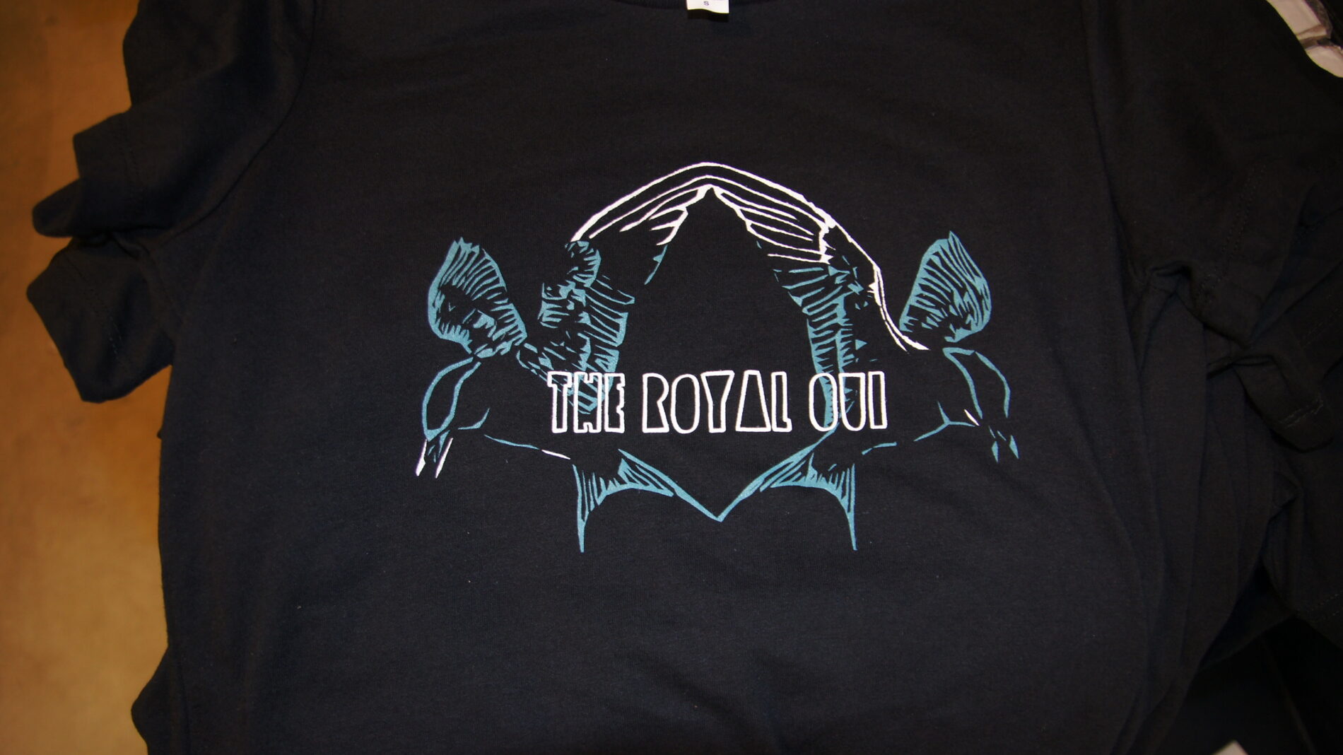 2-color Bird image for the Royal Oui.