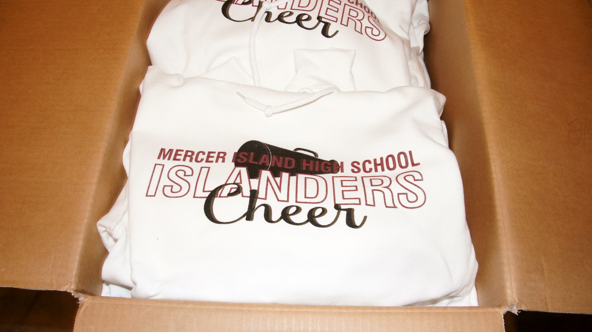 Mercer Island High School Islanders Cheer t-shirts.