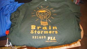 1-color screen printed green t-shirt for team Brain Stormers.